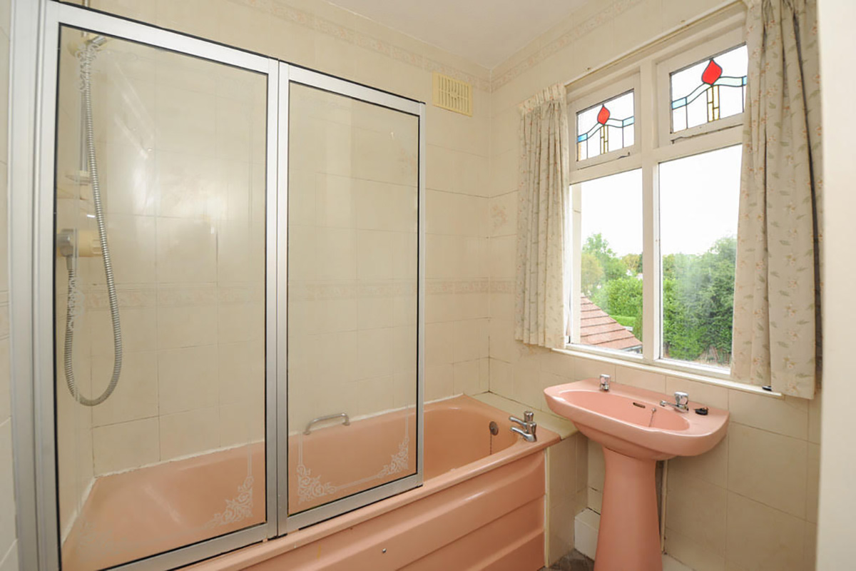 A bathroom renovation in a 1920s house