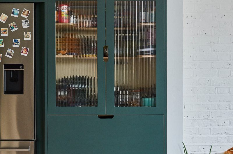 fluted glass kitchen cabinets